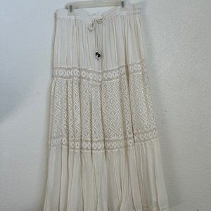 White Medium Long Skirt